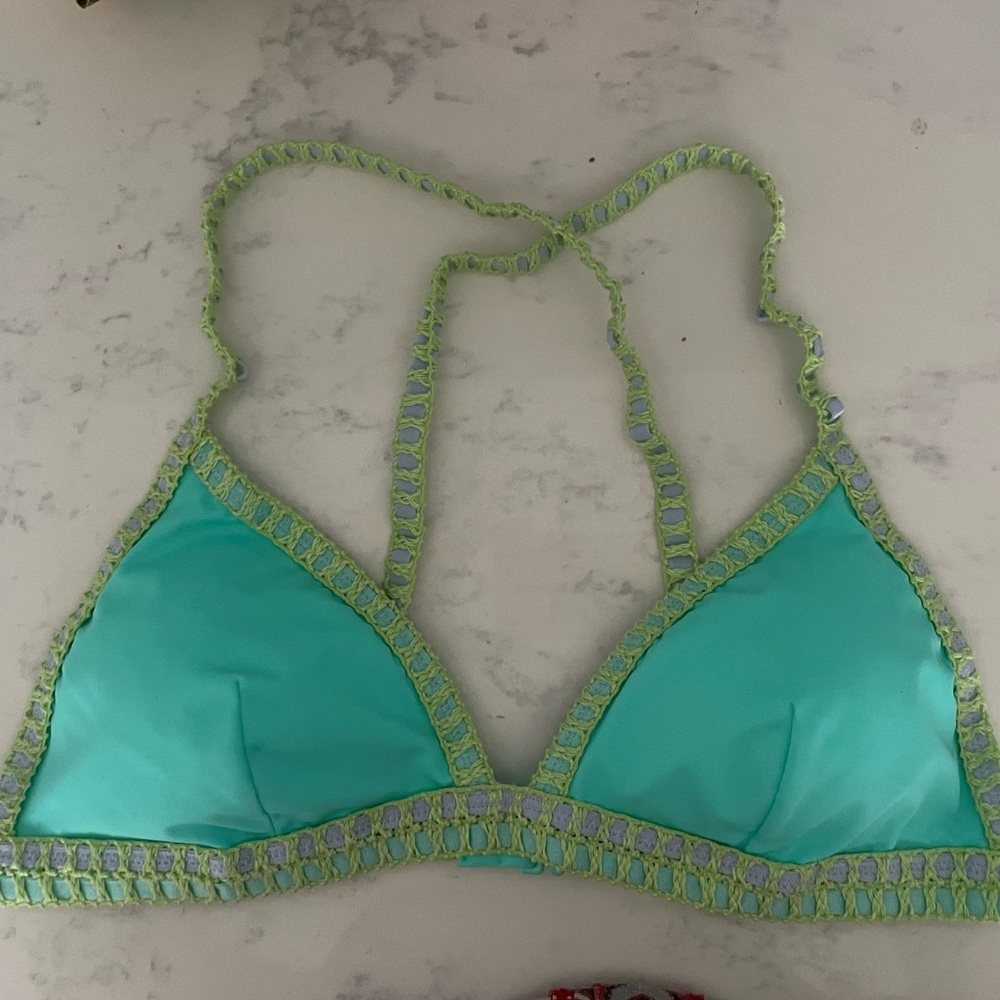 Victoria’s Secret triangle bikini top sexy summer vacation swim
